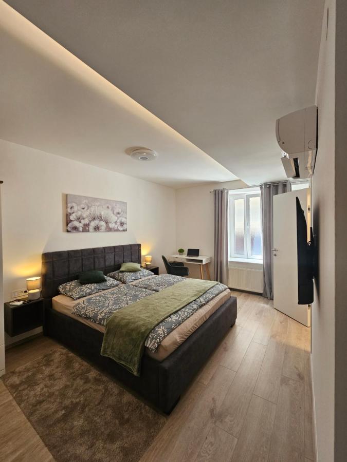Golden Sun Apartment Загреб Екстериор снимка