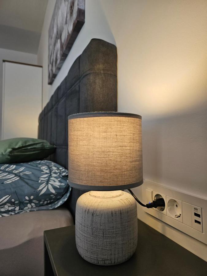 Golden Sun Apartment Загреб Екстериор снимка
