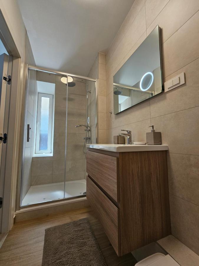 Golden Sun Apartment Загреб Екстериор снимка